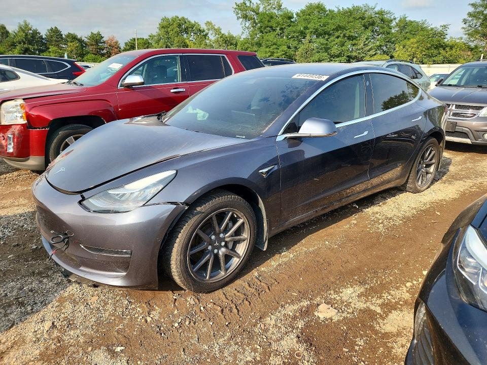 Продаж на аукціоні авто 2019 Tesla Model 3, vin: 5YJ3E1EA0KF400411, номер лоту: 61449236