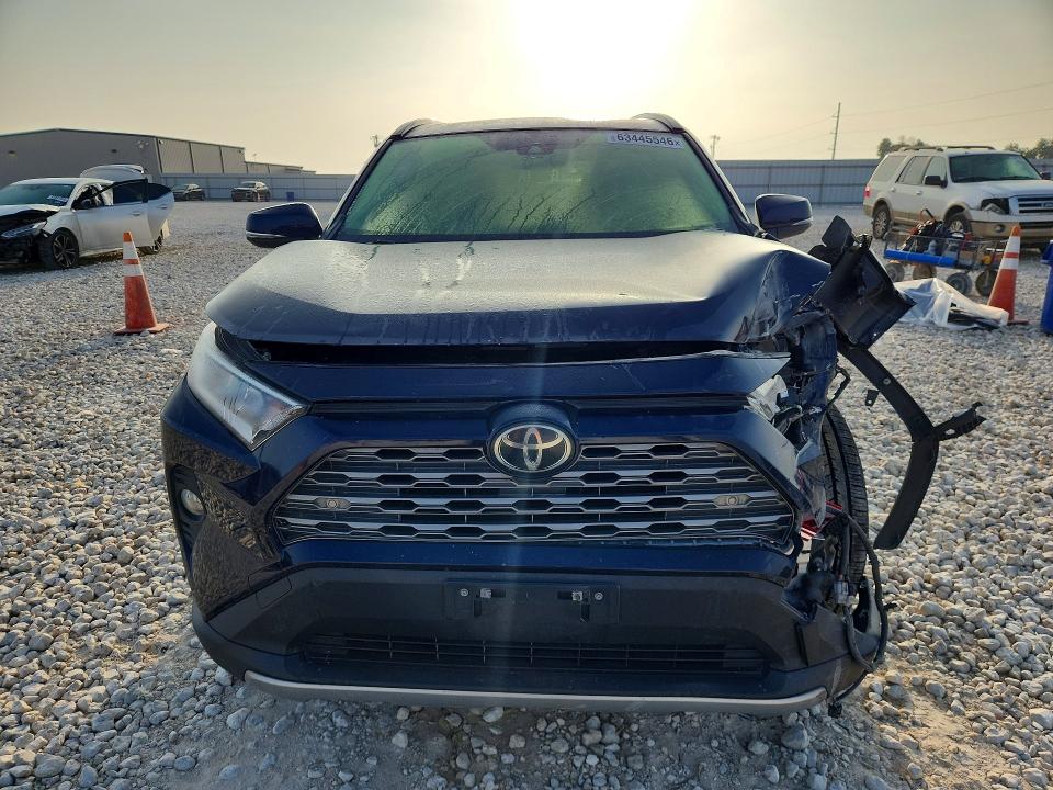 Продаж на аукціоні авто 2021 Toyota Rav4, vin: JTMN1RFV8MD072427, номер лоту: 63445546