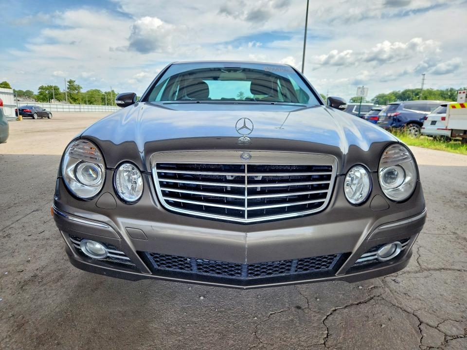 Продажа на аукционе авто 2008 Mercedes-benz E, vin: WDBUF87X18B218402, номер лота: 65647566