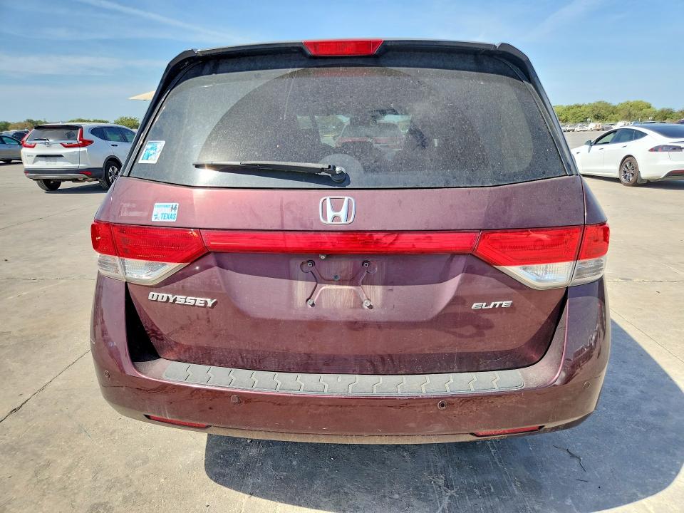 Auction sale of the 2014 Honda Odyssey, vin: 5FNRL5H9XEB111629, lot number: 65812266