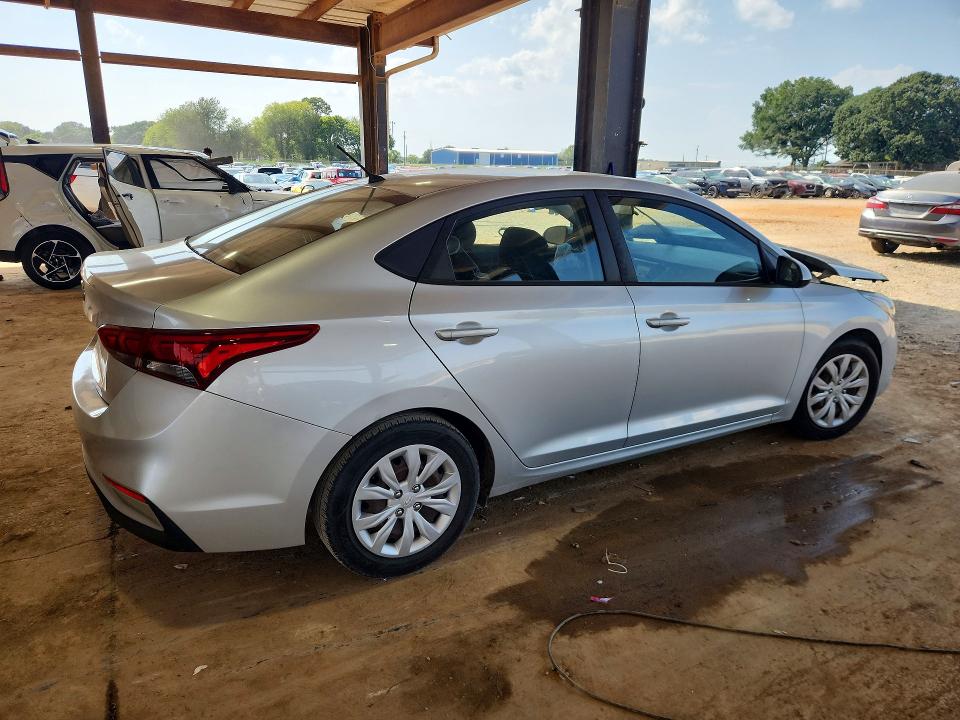 Продажа на аукционе авто 2018 Hyundai Accent, vin: 3KPC24A3XJE020238, номер лота: 65387576