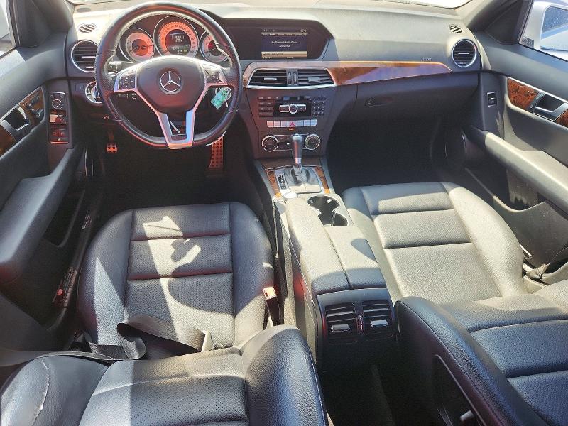 Продажа на аукционе авто 2014 Mercedes-benz C, vin: WDDGF5HB7EA924622, номер лота: 65534086
