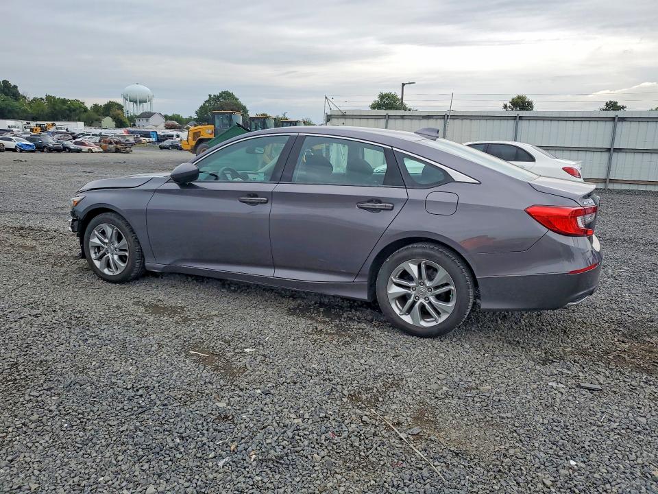 Продажа на аукционе авто 2018 Honda Accord, vin: 1HGCV1F18JA206698, номер лота: 67323816