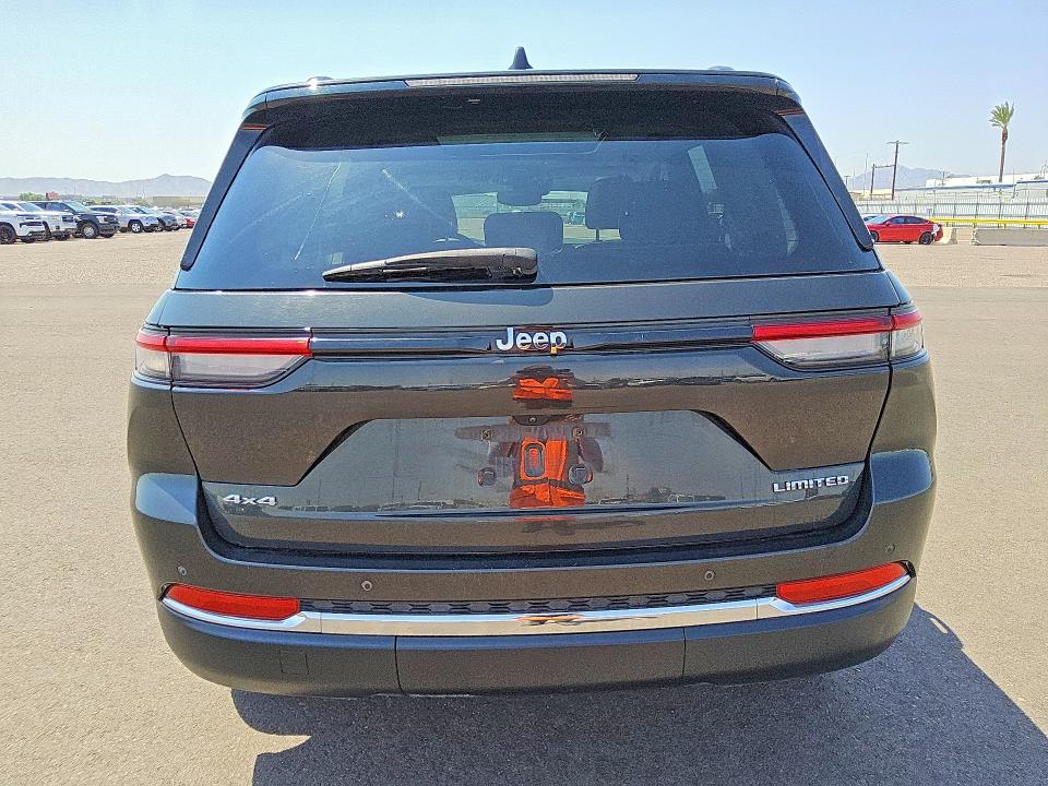 2023 Jeep Grand Cherokee მანქანა იყიდება აუქციონზე, vin: 1C4RJHBGXP8850369, აუქციონის ნომერი: 63399056