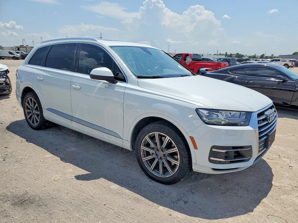 66828996 :رقم المزاد ، WA1LAAF75JD010077 vin ، 2018 Audi Q7 مزاد بيع