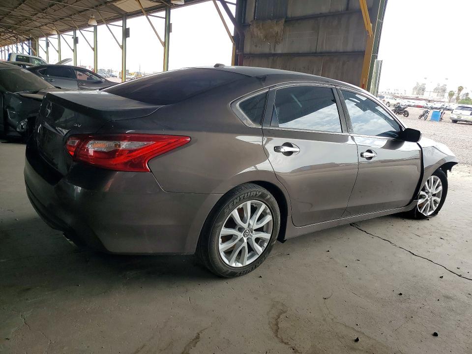 Продаж на аукціоні авто 2017 Nissan Altima, vin: 1N4AL3AP5HC203278, номер лоту: 65143276