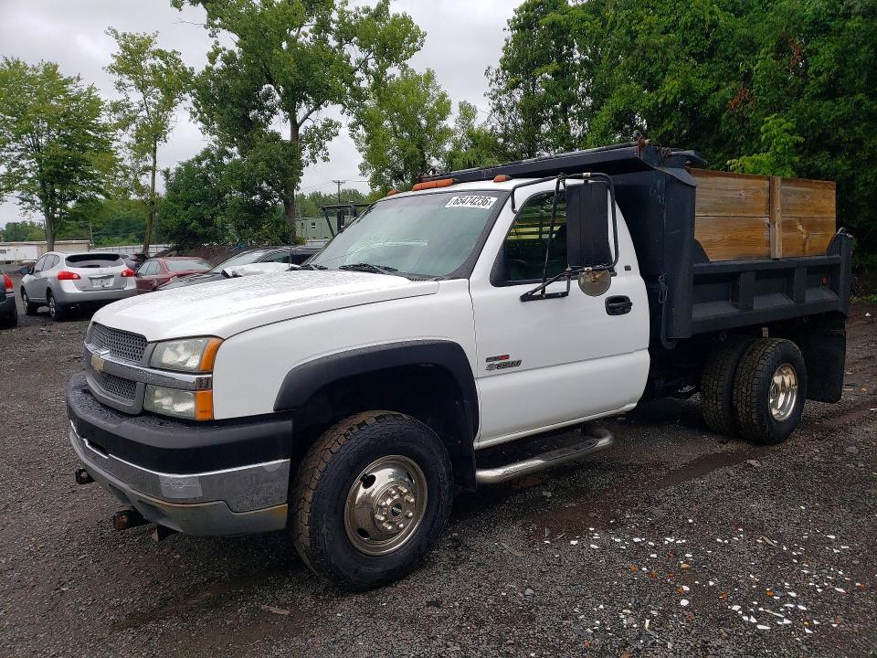 2003 Chevrolet Silverado მანქანა იყიდება აუქციონზე, vin: 1GBJK34173E266145, აუქციონის ნომერი: 65474236