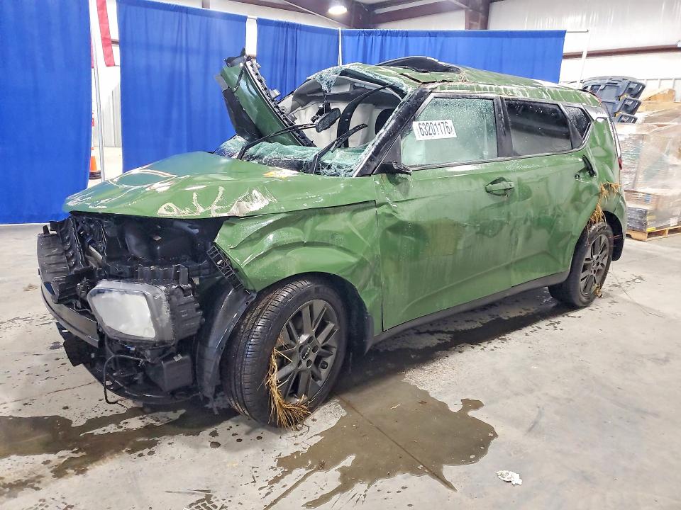 63201176 :رقم المزاد ، KNDJ33AU1N7170882 vin ، 2022 Kia Soul مزاد بيع