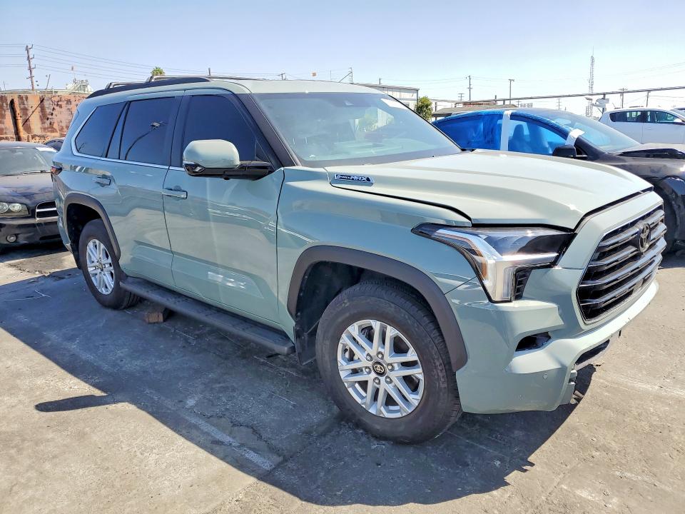 2025 Toyota Sequoia მანქანა იყიდება აუქციონზე, vin: 7SVAAABA1SX071043, აუქციონის ნომერი: 67266906