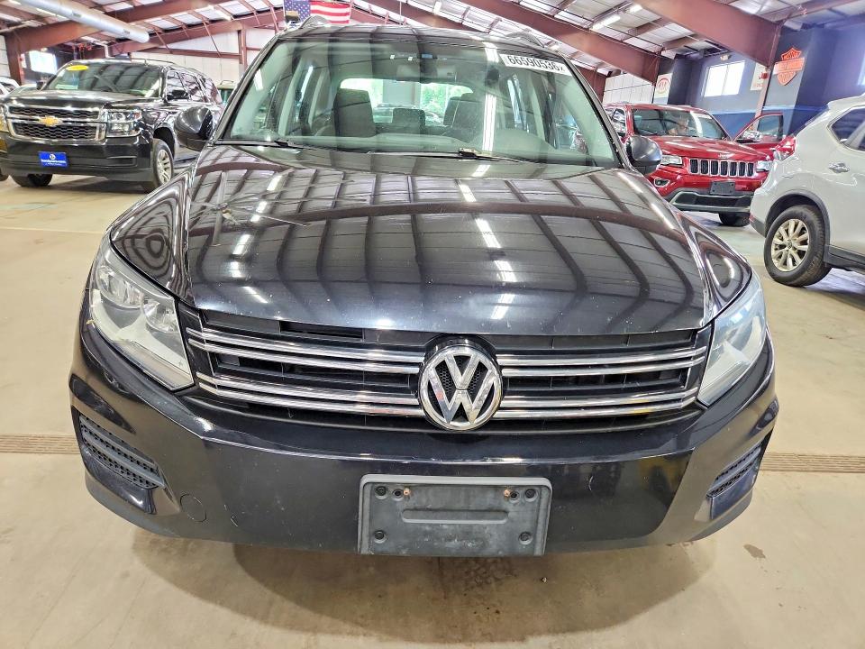 2016 Volkswagen Tiguan მანქანა იყიდება აუქციონზე, vin: WVGBV7AX9GW532641, აუქციონის ნომერი: 66590536