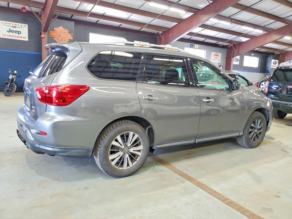 64262486 :رقم المزاد ، 5N1DR2MMXJC664091 vin ، 2018 Nissan Pathfinder مزاد بيع