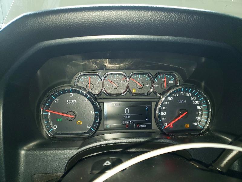 Продаж на аукціоні авто 2018 Chevrolet Silverado, vin: 2GCVKREC2J1108004, номер лоту: 64185176