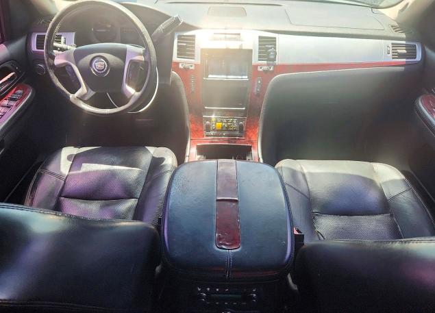 2007 Cadillac Escalade მანქანა იყიდება აუქციონზე, vin: 1GYFK63837R176128, აუქციონის ნომერი: 64129126