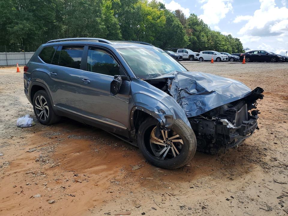 Продажа на аукционе авто 2022 Volkswagen Atlas, vin: 1V2BR2CAXNC560465, номер лота: 63610076