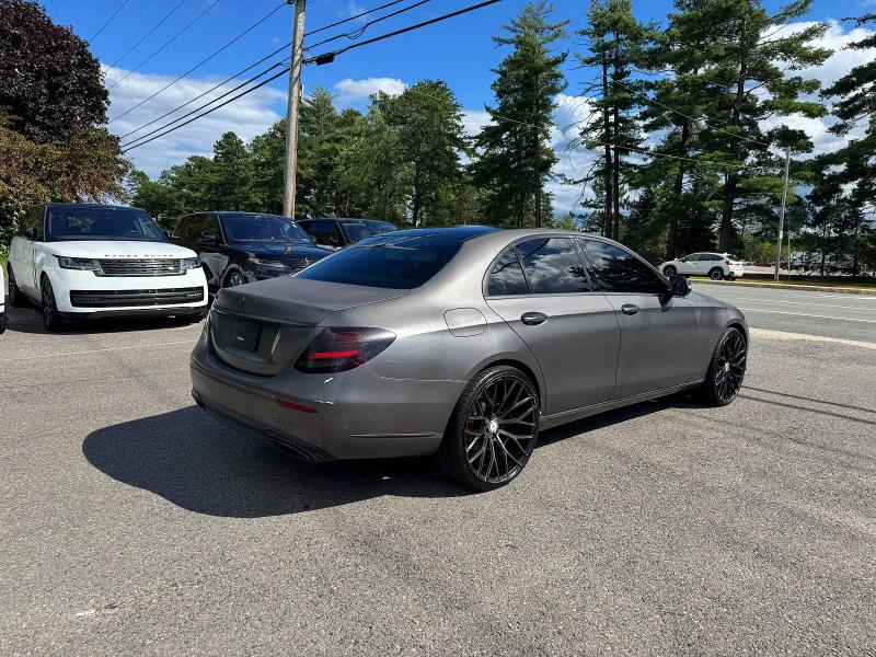 66846896 :رقم المزاد ، WDDZF4JB3HA210133 vin ، 2017 Mercedes-benz E مزاد بيع