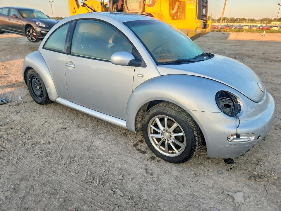 Aukcja sprzedaży 2002 Volkswagen New Beetle, vin: 3VWCB21C42M451537, numer aukcji: 65620356