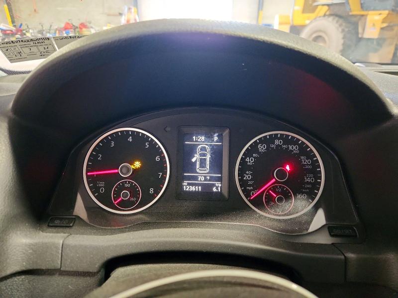Продажа на аукционе авто 2017 Volkswagen Tiguan, vin: WVGBV7AXXHW513338, номер лота: 65830616