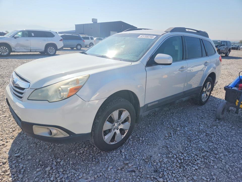 63708296 :رقم المزاد ، 4S4BRBFC5A3338517 vin ، 2010 Subaru Outback مزاد بيع