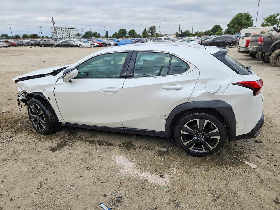64947816 :رقم المزاد ، JTHX3JBH0N2052690 vin ، 2022 Lexus Ux 200 مزاد بيع