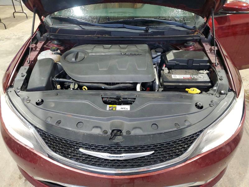 65923396 :رقم المزاد ، 1C3CCCCG8FN589586 vin ، 2015 Chrysler 200 مزاد بيع