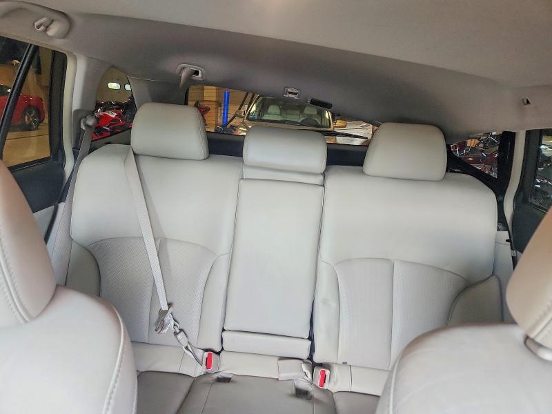 2011 Subaru Outback მანქანა იყიდება აუქციონზე, vin: 4S4BRBKC3B3442592, აუქციონის ნომერი: 66013206