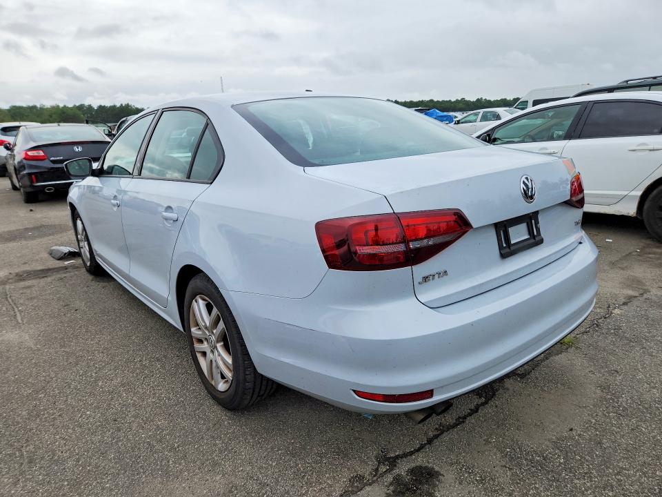 65888956 :رقم المزاد ، 3VW2B7AJ4JM217467 vin ، 2018 Volkswagen Jetta مزاد بيع