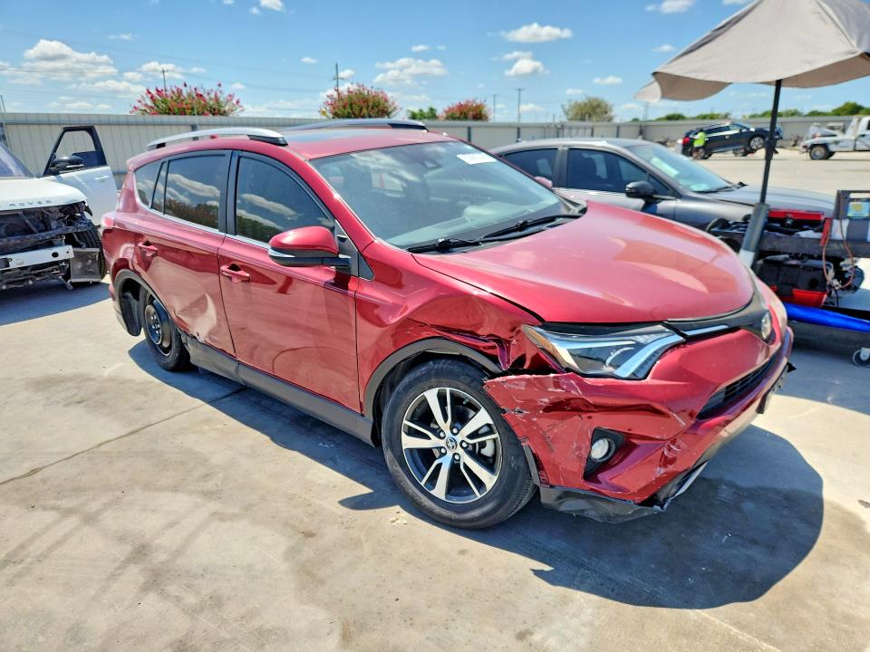 Aukcja sprzedaży 2018 Toyota Rav4, vin: JTMWFREV4JD130424, numer aukcji: 63683306