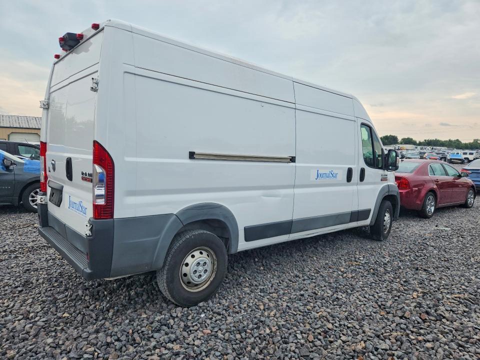 63913116 :رقم المزاد ، 3C6TRVDG7JE146841 vin ، 2018 Ram Promaster 2500 مزاد بيع