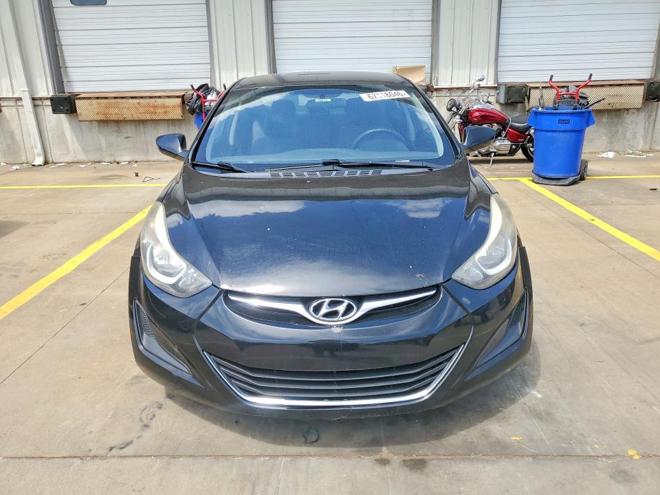 Продажа на аукционе авто 2016 Hyundai Elantra, vin: 5NPDH4AE4GH793621, номер лота: 67118046