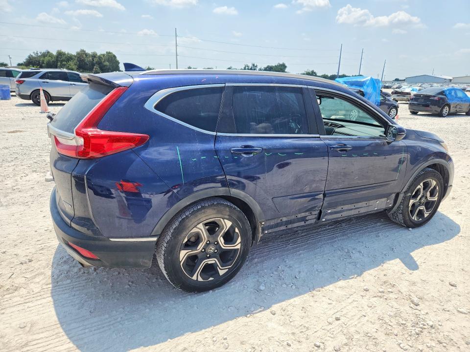 67036636 :رقم المزاد ، 7FARW1H99HE028427 vin ، 2017 Honda Cr-v مزاد بيع