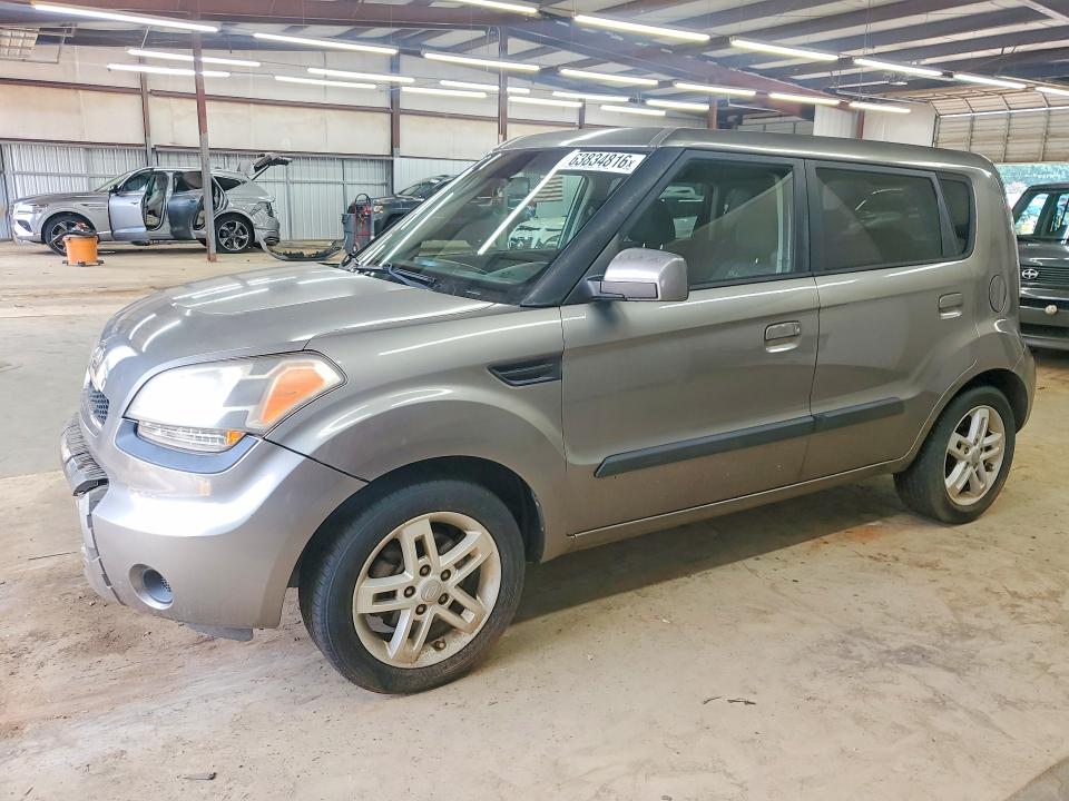 63834816 :رقم المزاد ، KNDJT2A29A7155887 vin ، 2010 Kia Soul مزاد بيع