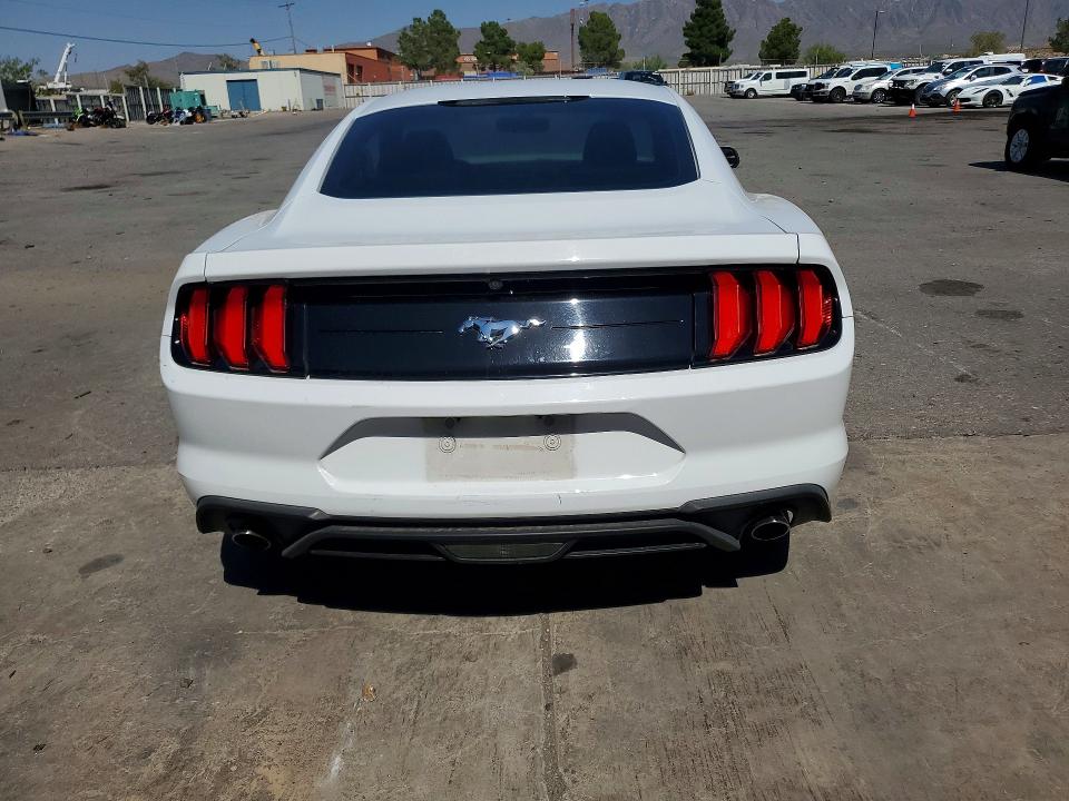 Продаж на аукціоні авто 2018 Ford Mustang, vin: 1FA6P8TH4J5163623, номер лоту: 63802646