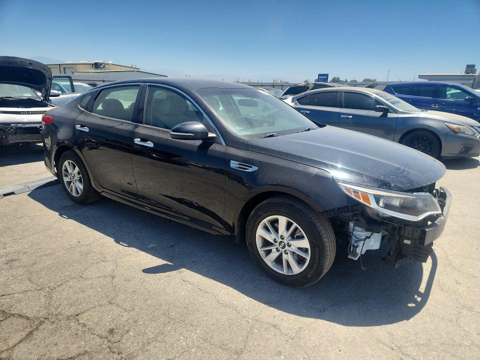 63428796 :رقم المزاد ، 5XXGT4L36HG150580 vin ، 2017 Kia Optima مزاد بيع