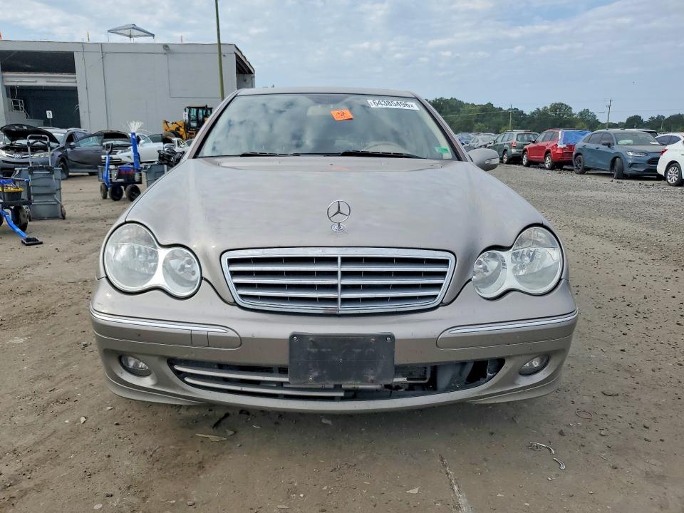 2007 Mercedes-benz C მანქანა იყიდება აუქციონზე, vin: WDBRF56H17F857756, აუქციონის ნომერი: 64385496