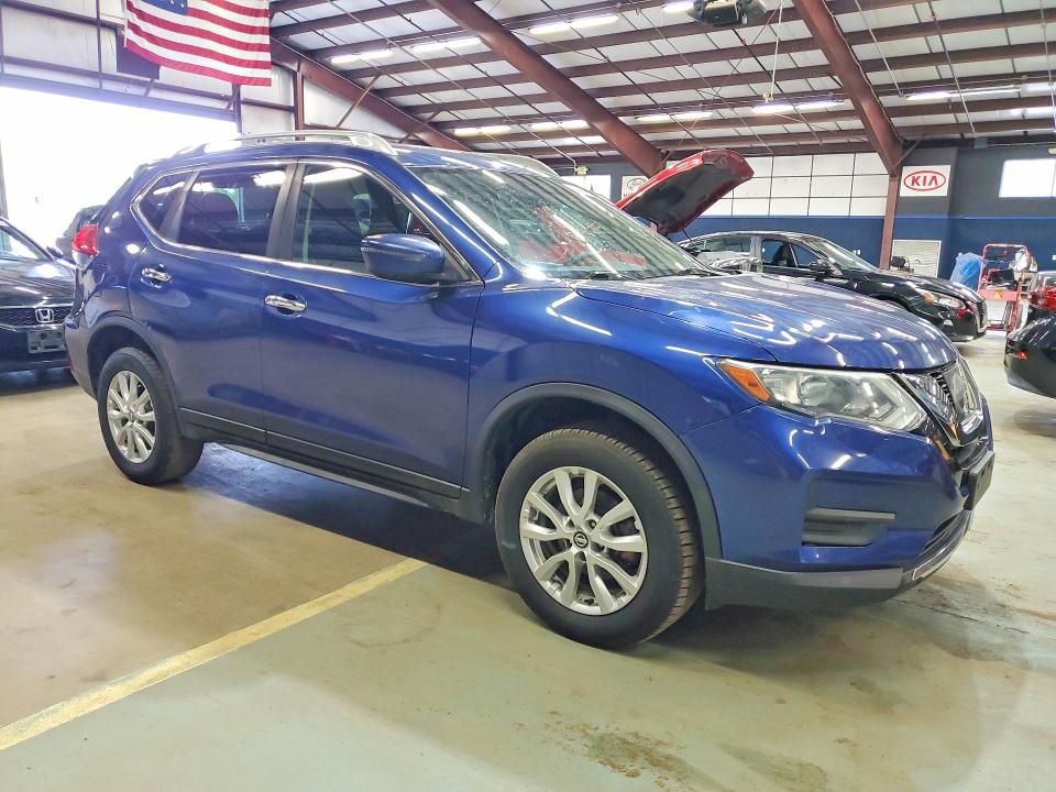 Продаж на аукціоні авто 2017 Nissan Rogue, vin: 5N1AT2MV0HC853405, номер лоту: 64004716