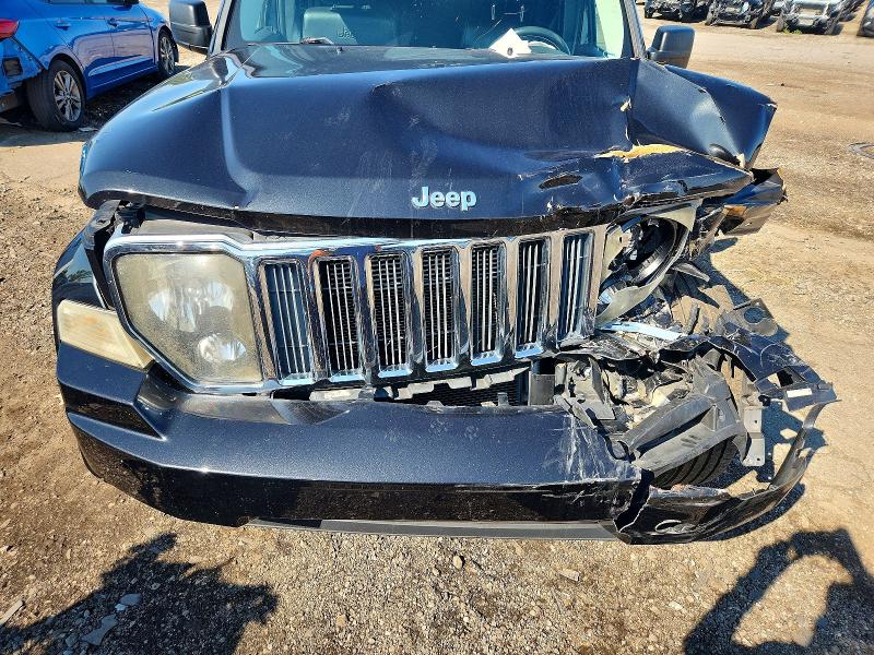 63711486 :رقم المزاد ، 1C4PJMFK7CW114395 vin ، 2012 Jeep Liberty مزاد بيع