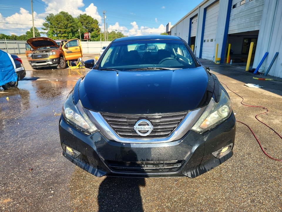 66756106 :رقم المزاد ، 1N4AL3AP3HC163282 vin ، 2017 Nissan Altima مزاد بيع