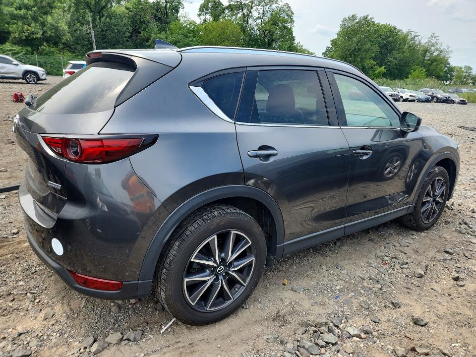 Продаж на аукціоні авто 2017 Mazda Cx-5, vin: JM3KFADL8H0202475, номер лоту: 65189756
