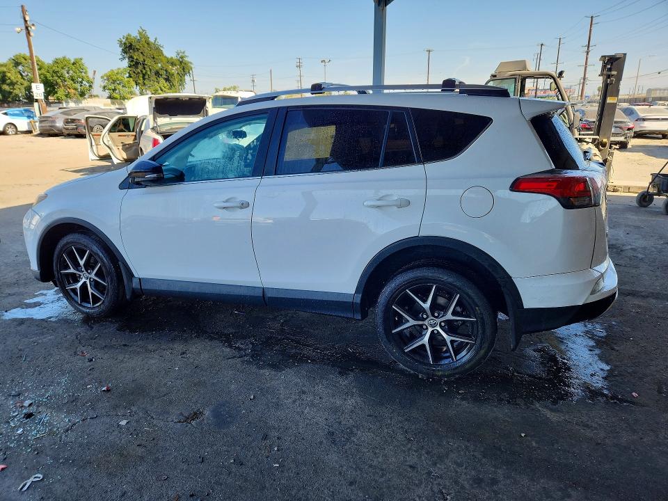 65570036 :رقم المزاد ، 2T3NFREV3GW293489 vin ، 2016 Toyota Rav4 مزاد بيع