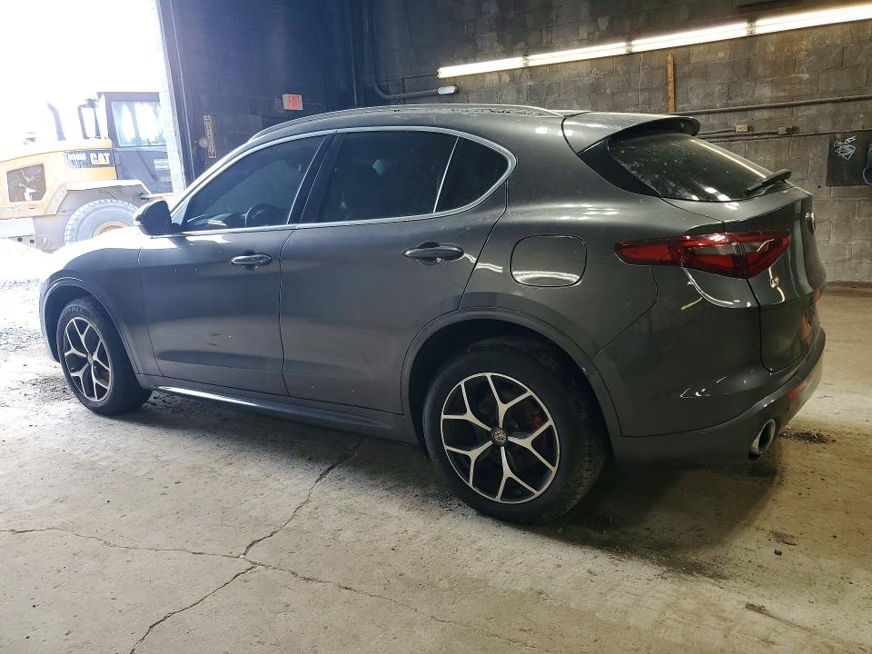 64984146 :رقم المزاد ، ZASPAKBN1M7D17211 vin ، 2021 Alfa Romeo Stelvio مزاد بيع
