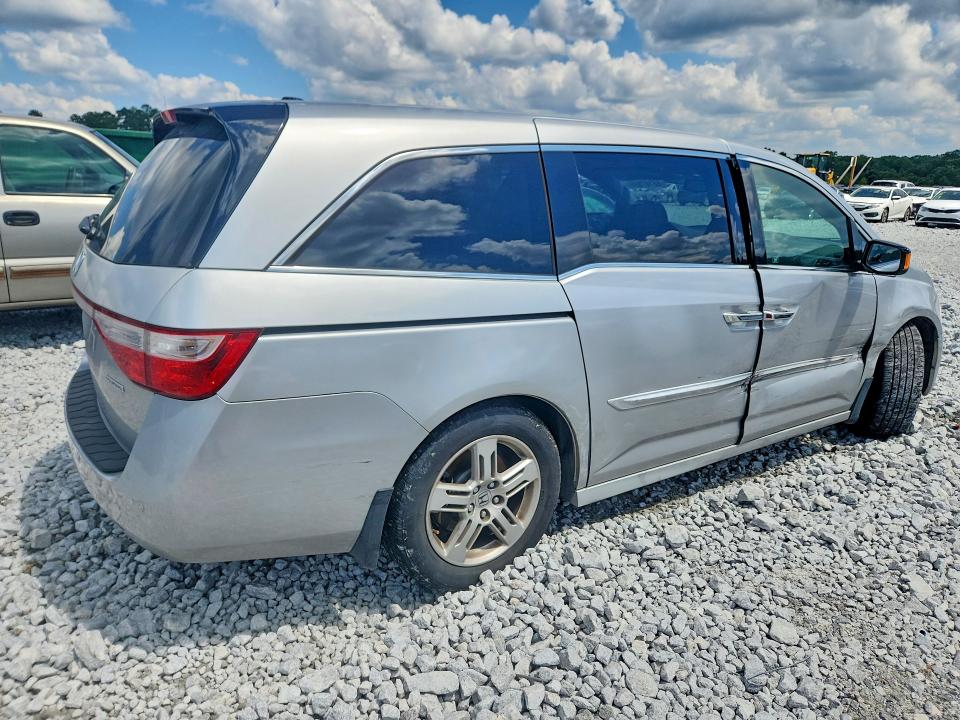 66187086 :رقم المزاد ، 5FNRL5H93CB004516 vin ، 2012 Honda Odyssey مزاد بيع