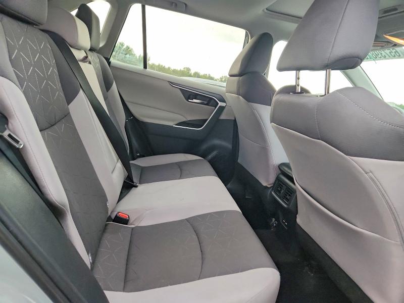 2021 Toyota Rav4 მანქანა იყიდება აუქციონზე, vin: 2T3W1RFV5MW118755, აუქციონის ნომერი: 65739816