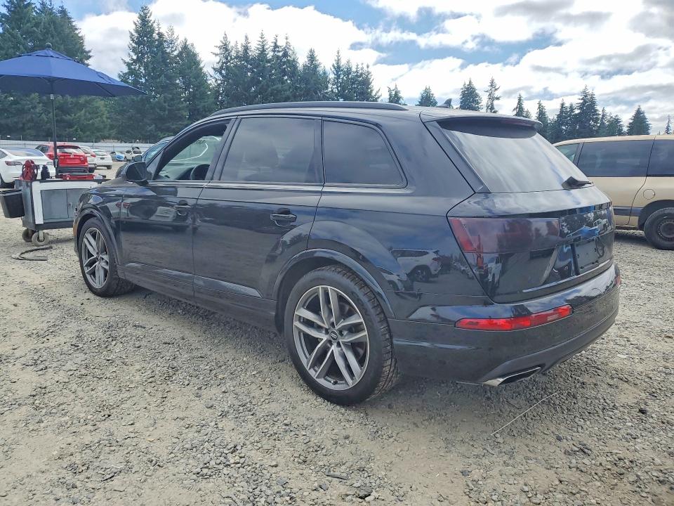 Продаж на аукціоні авто 2017 Audi Q7, vin: WA1VAAF78HD020654, номер лоту: 64288886