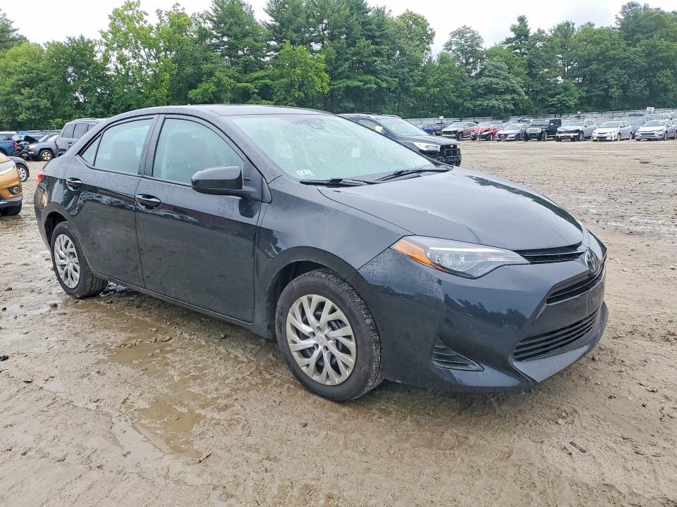 65367206 :رقم المزاد ، 2T1BURHE8KC195968 vin ، 2019 Toyota Corolla مزاد بيع
