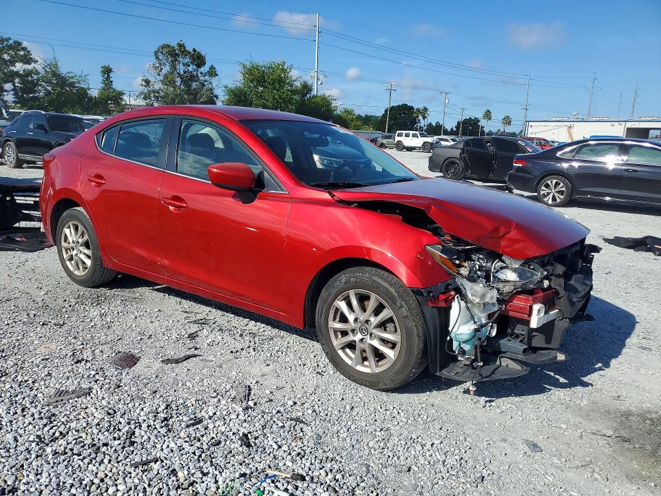 64112806 :رقم المزاد ، JM1BM1V79F1268654 vin ، 2015 Mazda 3 مزاد بيع