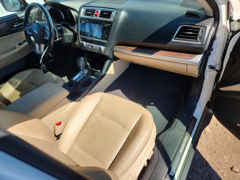 65010256 :رقم المزاد ، 4S4BSAKC5H3321005 vin ، 2017 Subaru Outback مزاد بيع