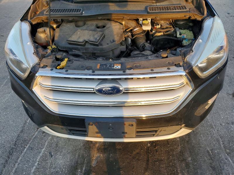 65079706 :رقم المزاد ، 1FMCU9J92JUB33254 vin ، 2018 Ford Escape مزاد بيع
