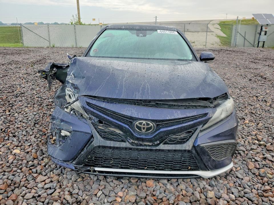 Aukcja sprzedaży 2022 Toyota Camry, vin: 4T1K61AK6NU033433, numer aukcji: 64011806