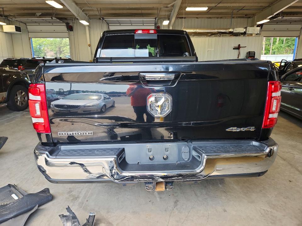 63363386 :رقم المزاد ، 3C6UR5DJ6KG699969 vin ، 2019 Ram 2500 مزاد بيع