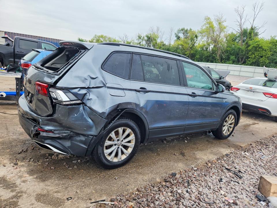 Продажа на аукционе авто 2019 Volkswagen Tiguan, vin: 3VV0B7AXXKM037900, номер лота: 63722806